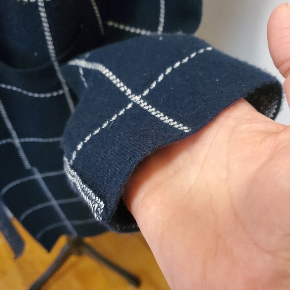 RAIN Navy & White Plaid Open Front Knit Cardigan Size Large - Picture 3 of 10